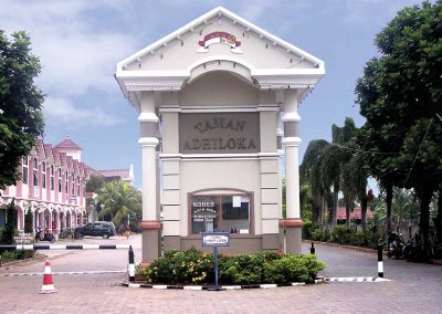 KOMPLEKS PERUMAHAN TAMAN ADHILOKA